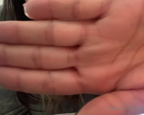 Goddess monica aka Goddessmonica00w OnlyFans - Hand over mouth fetish  don’t you wish you could be so lucky to have these pretty hands covering