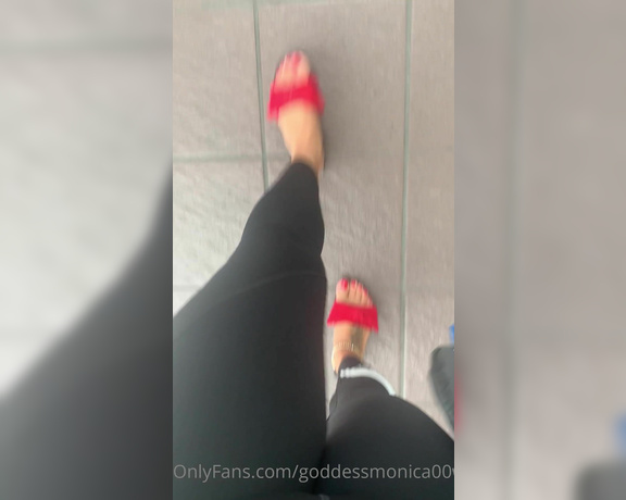 Goddess monica aka Goddessmonica00w OnlyFans - Red toes