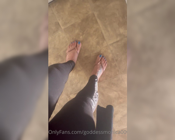 Goddess monica aka Goddessmonica00w OnlyFans - Flip flop nation 1