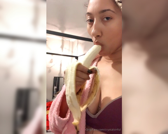 CrystalFins aka Crystalsinful OnlyFans - Would you like some potassium baby