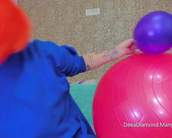 Deea Diamond aka Deeadiamond OnlyFans - Do you like balloons Then lets have fun!