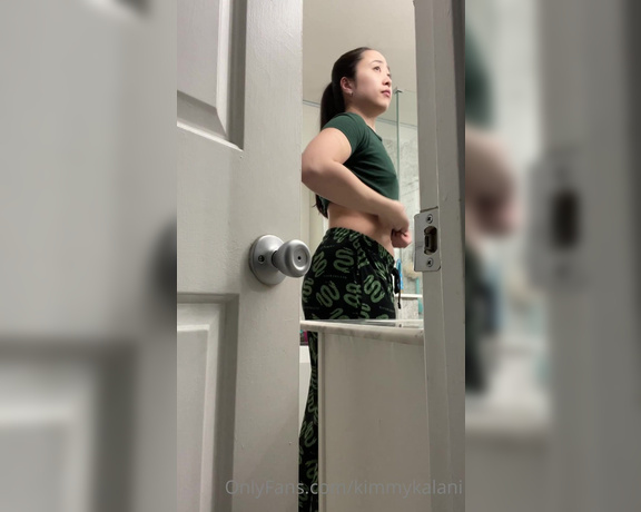 Kimmy Kalani aka Kimmykalani OnlyFans - Your roommate catches you spying on her undressing for the shower tst tst naughty naughty boy