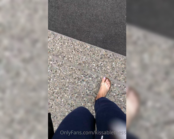 Kissable Toes aka Kissabletoess OnlyFans - Taking a walk to grab some coffee Want to join 1