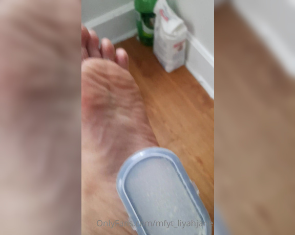 myf33tyourtreat aka Mfyt_liyahjane OnlyFans - Some dork wants to buy my foot dust for 100$ lol