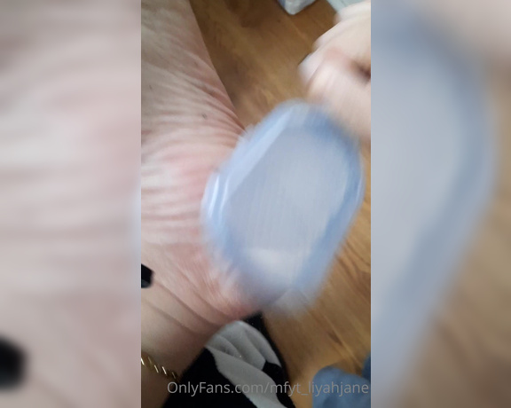 myf33tyourtreat aka Mfyt_liyahjane OnlyFans - Some dork wants to buy my foot dust for 100$ lol