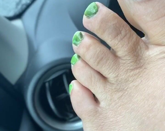 NaNaDaGoDD aka Nanamoneyfeet OnlyFans Video 802