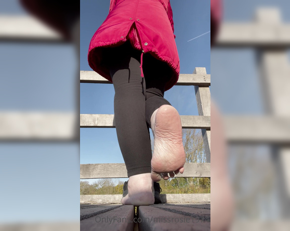 Rosie aka Missrosie1974 OnlyFans - Autumn walks