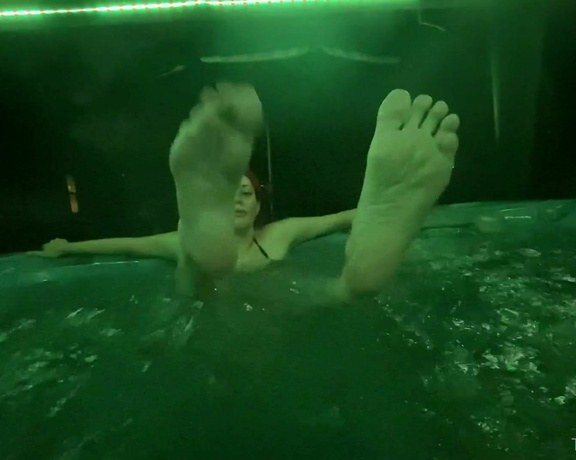 Tickles Soft Soles aka Ticklessoftsoles OnlyFans - Hot tub nights Don’t you wish you were with