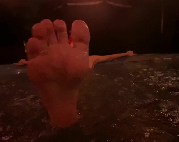 Tickles Soft Soles aka Ticklessoftsoles OnlyFans - Hot tub nights Don’t you wish you were with