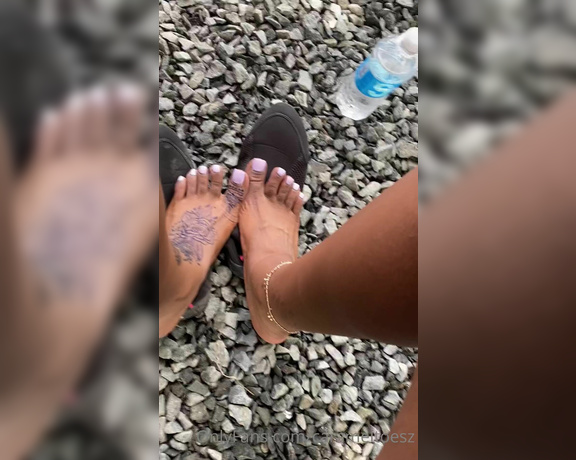 Carameltoesz1 aka Carameltoesz OnlyFans - Shoe removal in Puerto Rico