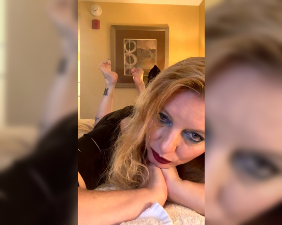 Goddess Rhonda aka Sweetesthangsfeet OnlyFans - Stream started at 11242019 0737