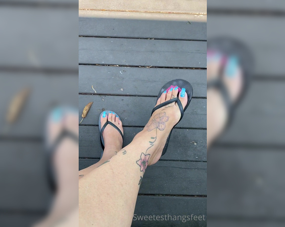 Goddess Rhonda aka Sweetesthangsfeet OnlyFans - Flip flop dangle tease  Apparently I was teasing the mailman right along with you all lol