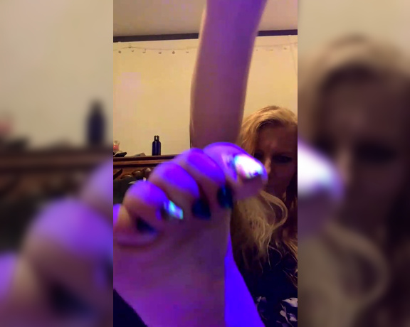 Goddess Rhonda aka Sweetesthangsfeet OnlyFans - Stream started at 12272019 0405