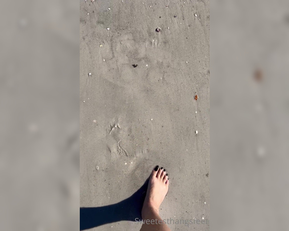 Goddess Rhonda aka Sweetesthangsfeet OnlyFans - And in the Gulf of Mexico sand beach  and then cleaning them 8
