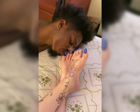 Goddess Rhonda aka Sweetesthangsfeet OnlyFans - OH MY FUCKING GOD SO FUCKING HOT!! Like seriously wow so fucking hot!