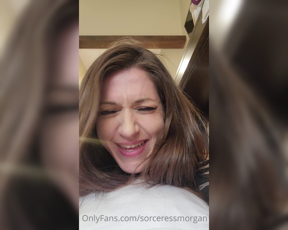 Sorceress Morgana Soles aka Sorceressmorgan OnlyFans - Getting tickled!!