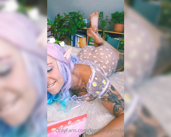 Freaky Fjonda aka Freakyfjondaxxx OnlyFans - Fairy reading a secret book about a womans pleasure and is going to try itget ready for a huge 1