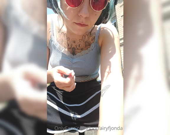 Freaky Fjonda aka Freakyfjondaxxx OnlyFans - Public feet playquite many walking past but whateverLove to tease you in publicVIDEO first 1