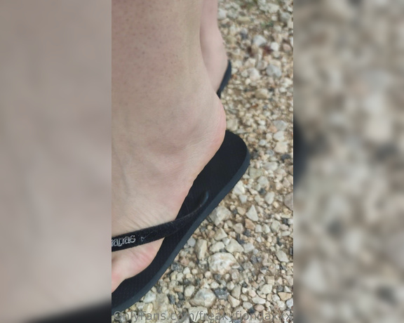 Freaky Fjonda aka Freakyfjondaxxx OnlyFans - Its flipflop weather 7