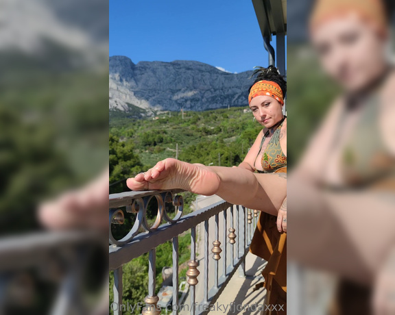 Freaky Fjonda aka Freakyfjondaxxx OnlyFans - Wishing you a great friday here some scenes on my last balcony in the Airbnb, but living in my car