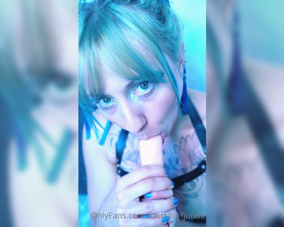 Freaky Fjonda aka Freakyfjondaxxx OnlyFans - Some Dildo BJ pics and Videos for youoh how I desire to give a blowjob each and everyday, have 7