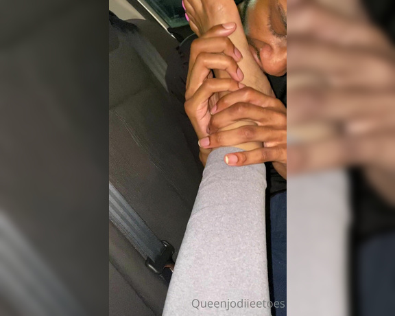 Queenjodiieetoes aka Prettyfeetonly1800 OnlyFans - Worship like it’s your last meal