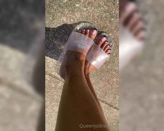 Queenjodiieetoes aka Prettyfeetonly1800 OnlyFans - Are You Bold Enough To Tell A Women She Has Beautiful Feet In Person