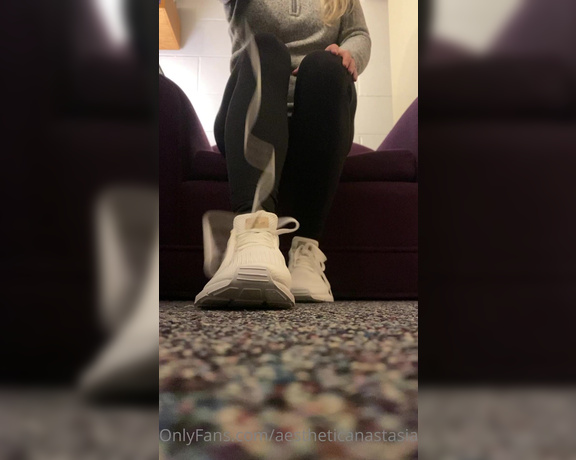 Anastasia aka Aestheticanastasia OnlyFans - Sock lovers out there