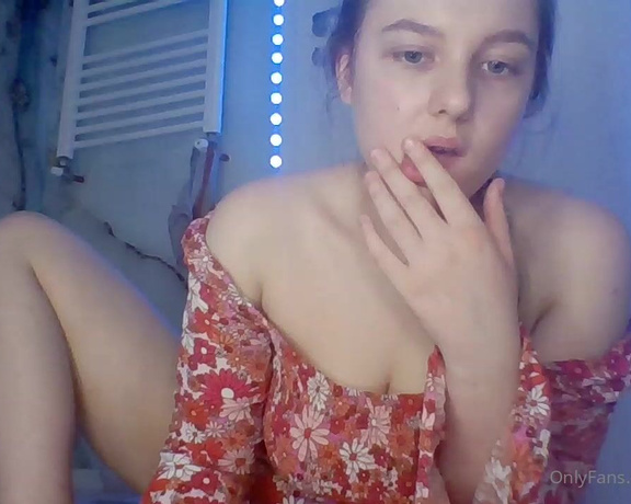 JucieLussie aka Jucielussie OnlyFans - Meaw meaw)