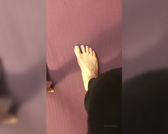 Sybil Fury aka Sybil_fury OnlyFans - A special yoga POV foot clip for all you foot lovers What do you think of My new color