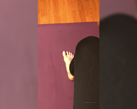 Sybil Fury aka Sybil_fury OnlyFans - A special yoga POV foot clip for all you foot lovers What do you think of My new color