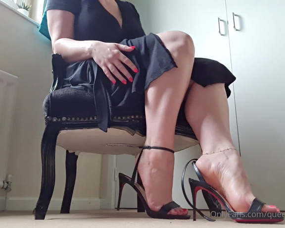 The Foot Queen of England aka Queengf90premium OnlyFans - A job interview to remember