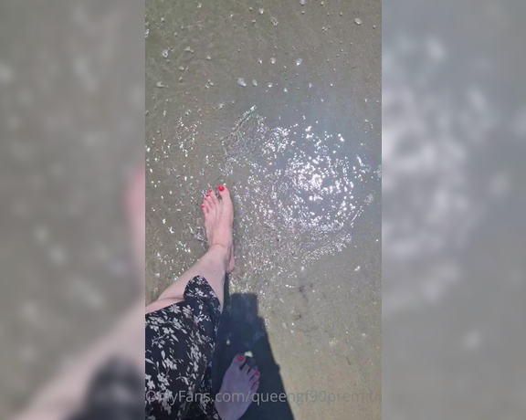The Foot Queen of England aka Queengf90premium OnlyFans - Some beach asmr for you Turns out Long Beach has an oil island and as a result the beach and wate 2