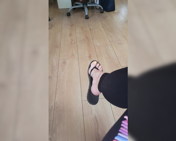 The Foot Queen of England aka Queengf90premium OnlyFans - SSkJH1O46egaxqYvYKUqnyRnrjrXamzh