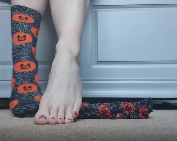 The Foot Queen of England aka Queengf90premium OnlyFans - Favourite Halloween film