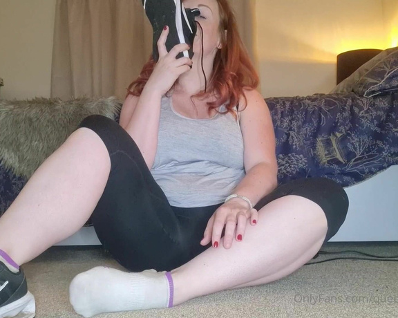 The Foot Queen of England aka Queengf90premium OnlyFans - Denying you the thing you came here for
