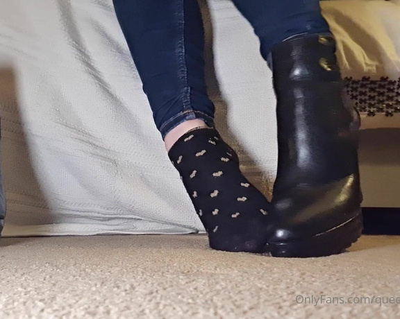 The Foot Queen of England aka Queengf90premium OnlyFans Video 381