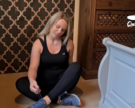 The Foot Queen of England aka Queengf90premium OnlyFans - I realised its been a little while since I made you guys a full length clip so I made 2! The sec