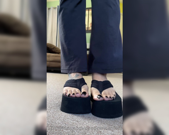 DeeDee aka Deedeericanfeet OnlyFans - As requested !! Let’s walk in these platforms to make some noise !