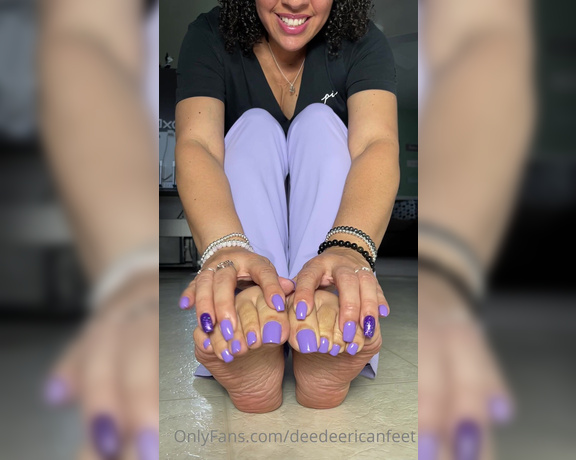 DeeDee aka Deedeericanfeet OnlyFans - New pedi mani my loves !!!!!