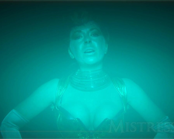 Mistress T - Sexy Alien