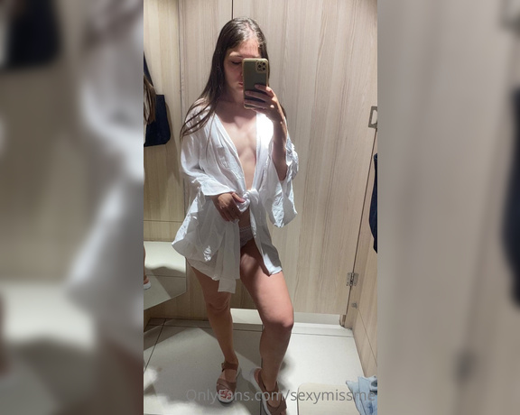 Anna Hairy Goddess aka Sexymissme OnlyFans - Do you like fitting room videos do more of this