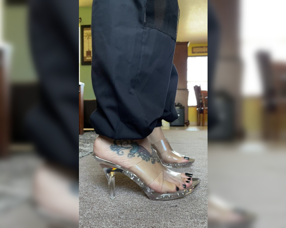 DeeDee aka Deedeericanfeet OnlyFans - As requested! I can’t help but be silly  These r my clear lil heeled mules!! Sandals
