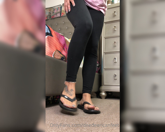 DeeDee aka Deedeericanfeet OnlyFans - As requested in these nike flip flops dangle and clap clap!