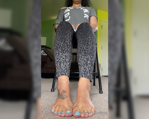 DeeDee aka Deedeericanfeet OnlyFans - As requested!!! But I dk what kind of request this was lol !