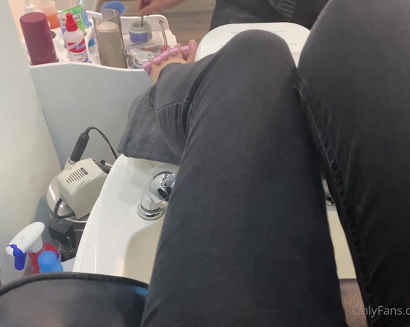 Sexy Lenas diary aka Lenasdiary OnlyFans - (128735190) Hey guys i was in nail salon today and i have new color now how do you like