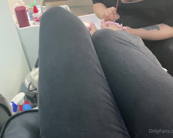 Sexy Lenas diary aka Lenasdiary OnlyFans - (128735190) Hey guys i was in nail salon today and i have new color now how do you like