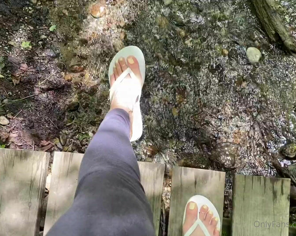 Linda Boo aka Lindabooxo OnlyFans - Went hiking todayy in flip flops ~ 3