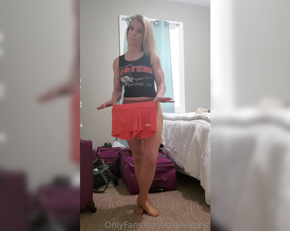 Claire Irons aka Claireirons OnlyFans - Can I squeeze into an XS pair of Hooters shorts Lets see!