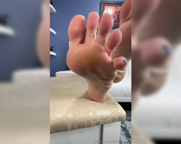 Claire Irons aka Claireirons OnlyFans - It’s my favorite time of the day Time to worship my feet